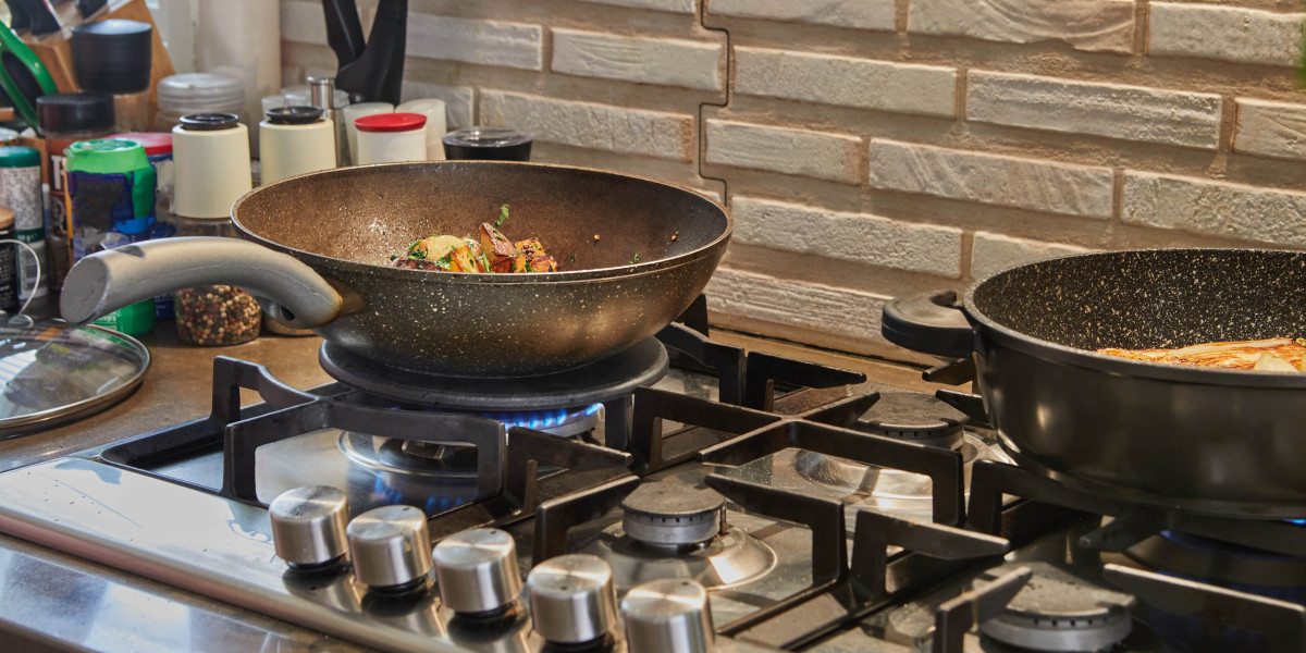 A Comprehensive Guide to Electric Ovens and Hobs: Features, Benefits, and Tips for Choosing the Best Appliance